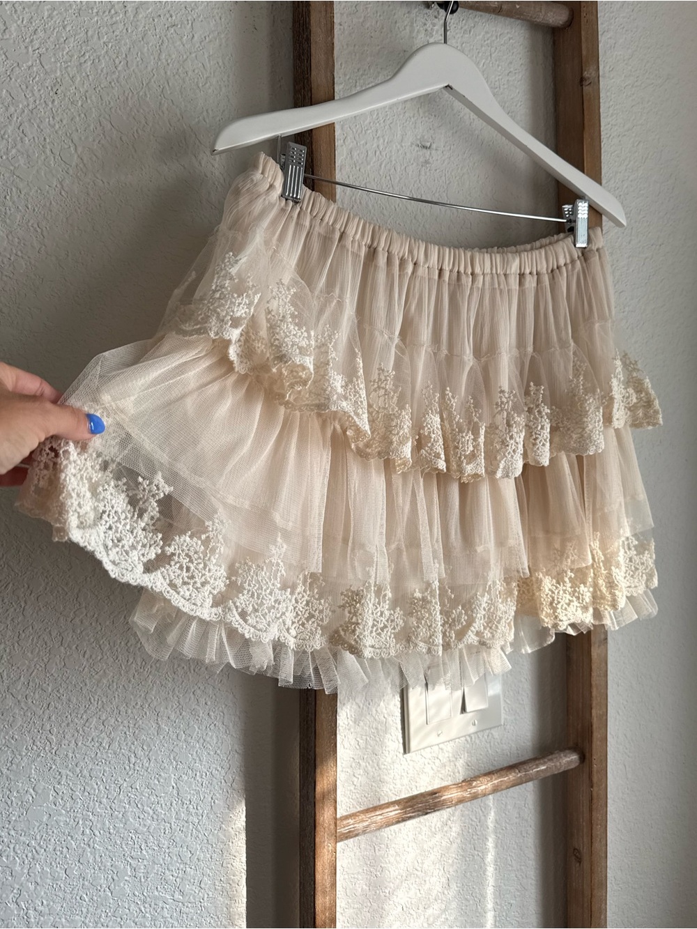 Cecico Ivory Boho Lace Pull On Skirt sz: Large - Picture 2 of 6